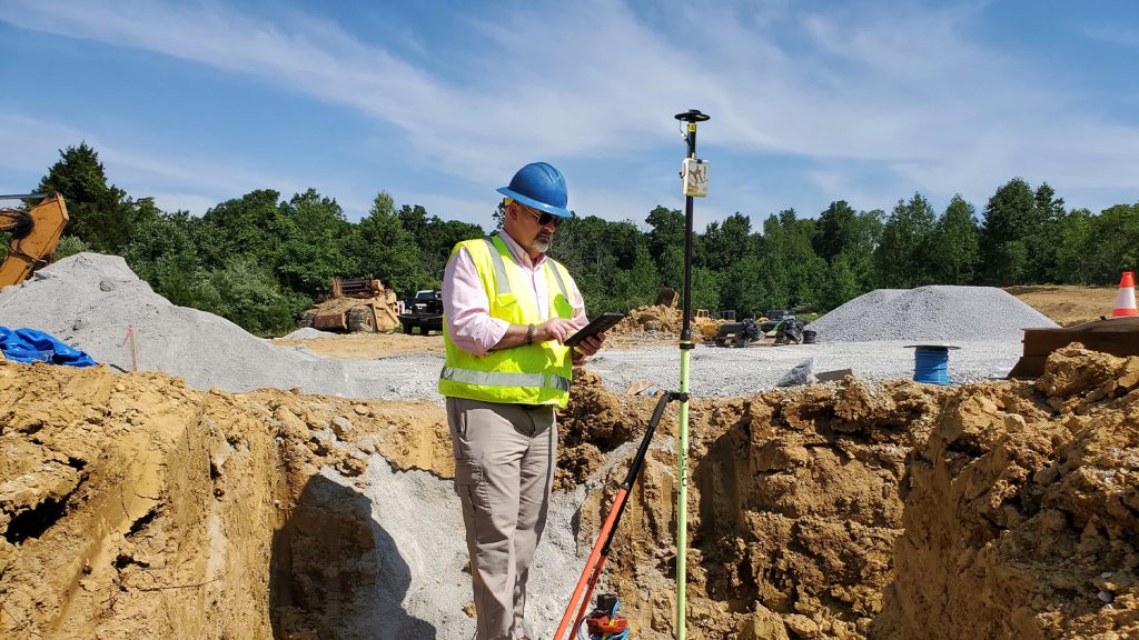 High-Accuracy, Real-Time Data Collection Oldham County Water District OCWD, Kenny Ratliff, utility pipeline mapping water