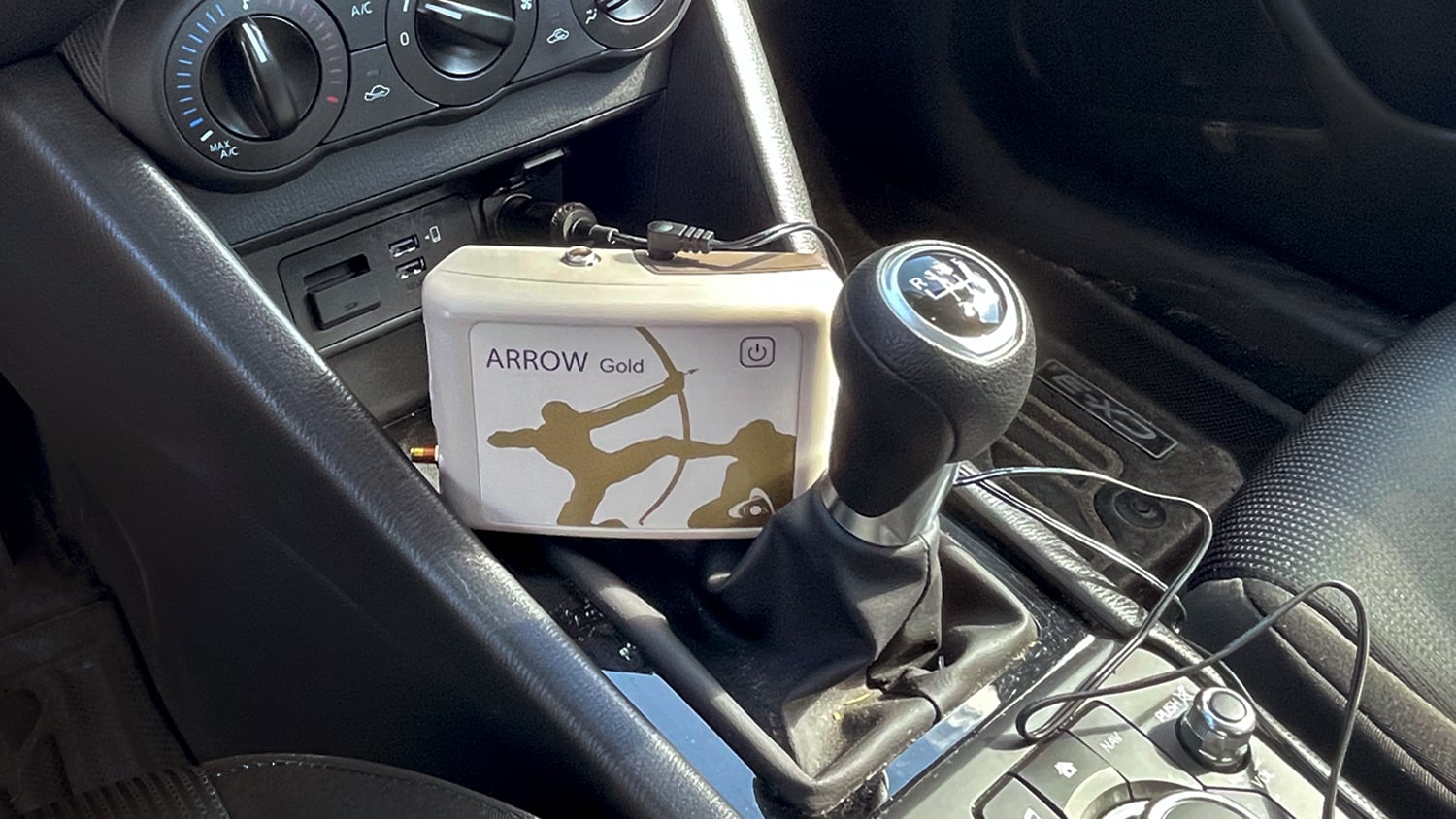 Eos Arrow Gold GNSS Receiver with Car Charger