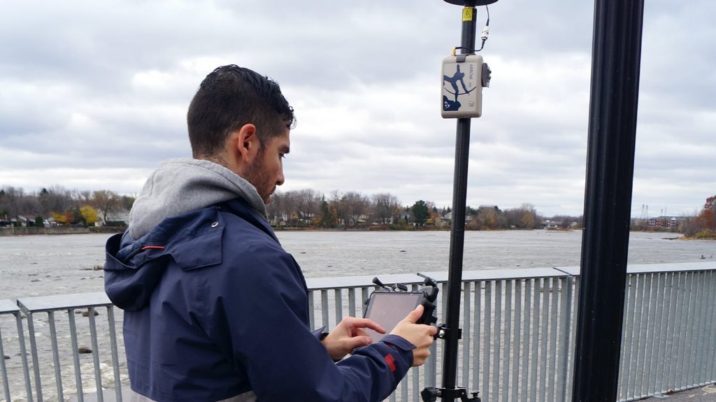 In the Field - Eos Arrow 200 GNSS Receiver Rangepole iPad