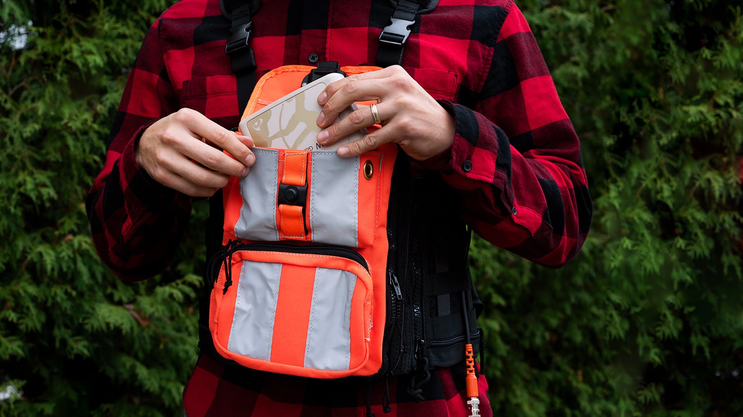 In the Field Eos Chest Pack with Antenna Mounting Plate RUX HVIS