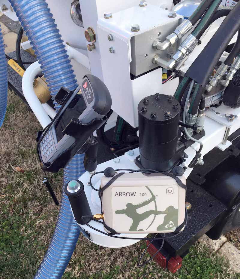 FIELD PHOTO - CASE STUDY - CITY OF GASTONIA TRU - Arrow 100 attached to valve exerciser