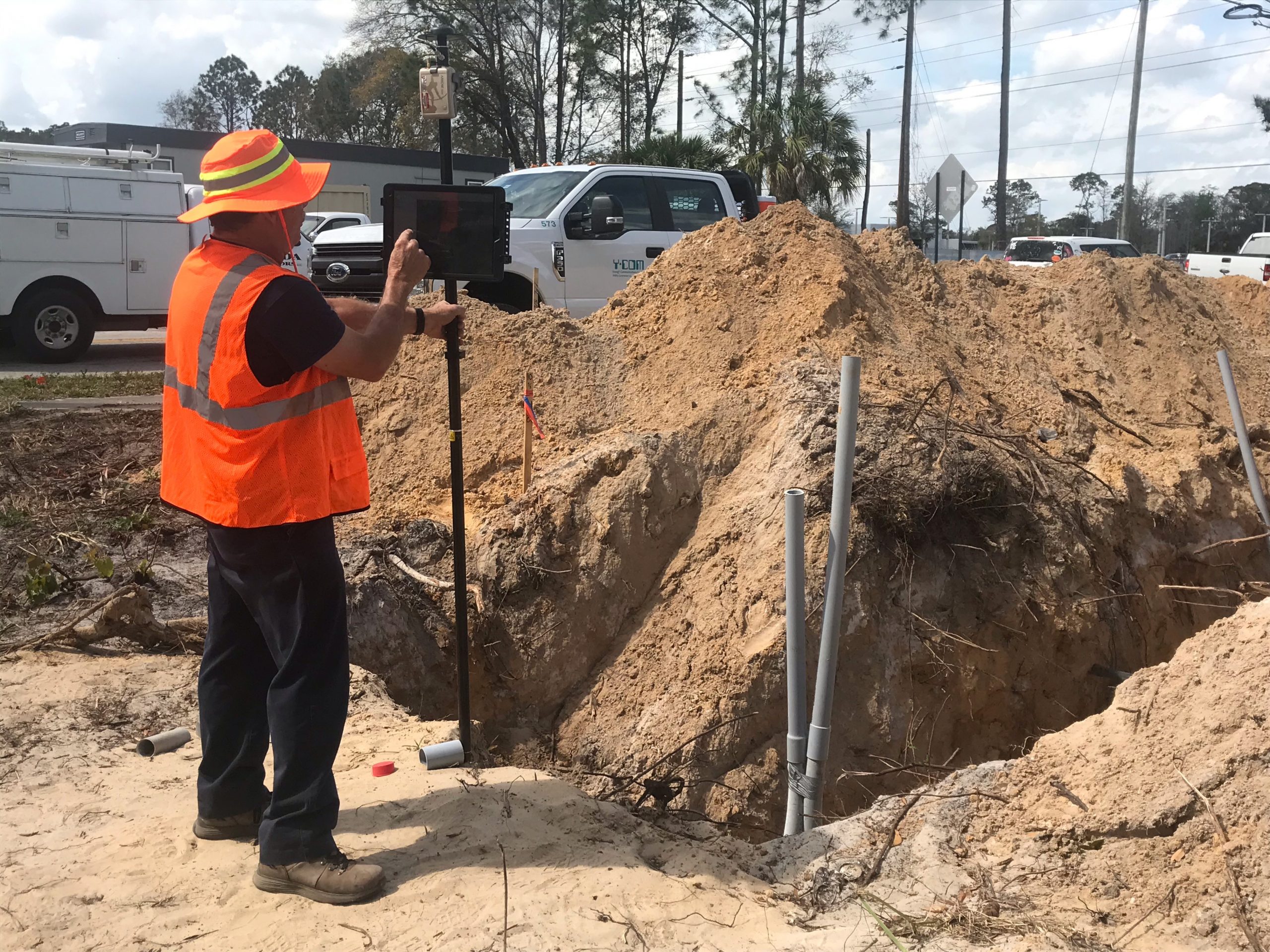 GPS Pole Capture Close Up New Smyrna Beach Utilities Commission Florida