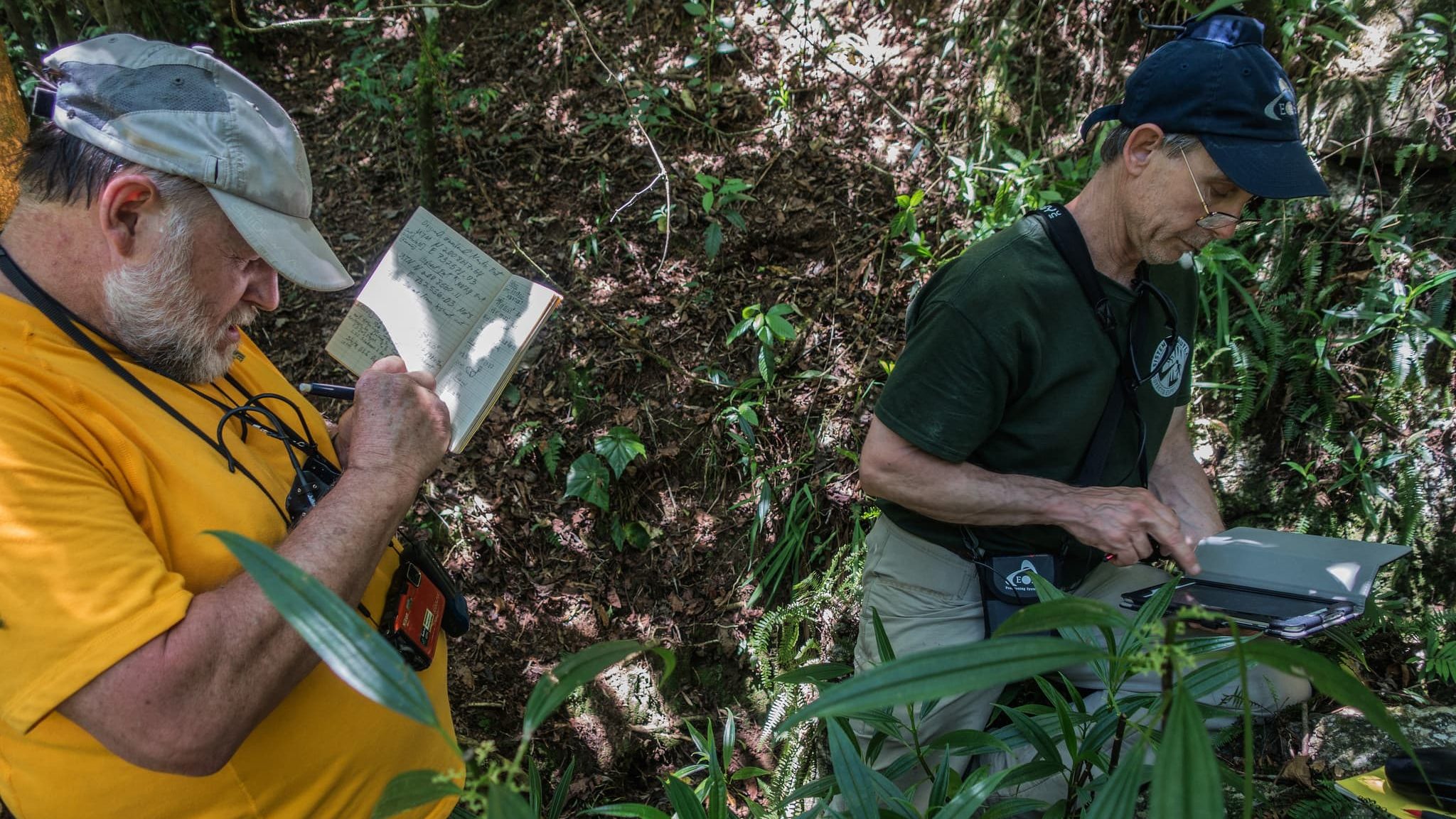 For the 2016 Sistema Huautla expedition, PESH acquired an Arrow 100 GNSS receiver seen here from Eos Positioning Systems. Article author Thomas Shifflett used the Arrow 100 to determine the coordinates of the caves they could find. These coordinates were now accurate to within a submeter and could replace the less-accurate coordinates from the 1970s overland survey.