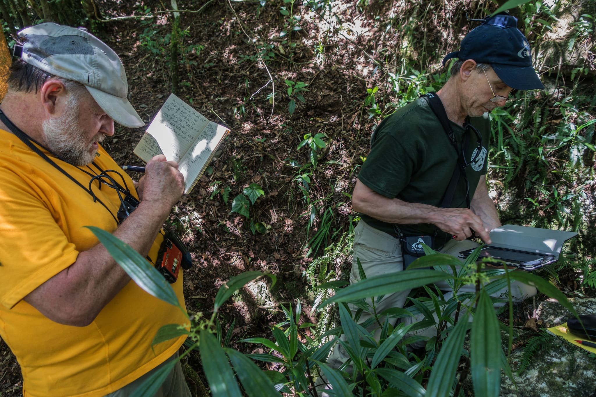 For the 2016 Sistema Huautla expedition, PESH acquired an Arrow 100 GNSS receiver seen here from Eos Positioning Systems. Article author Thomas Shifflett used the Arrow 100 to determine the coordinates of the caves they could find. These coordinates were now accurate to within a submeter and could replace the less-accurate coordinates from the 1970s overland survey.