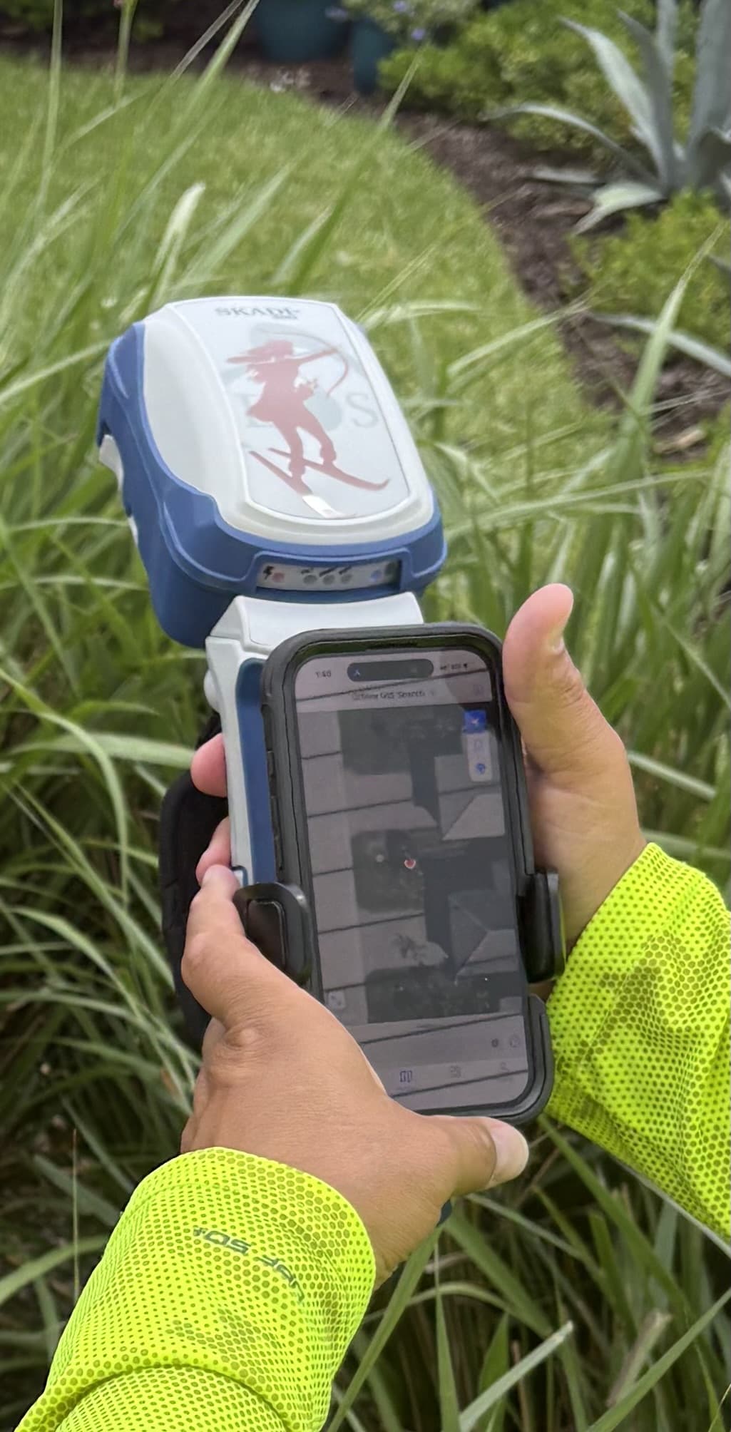 LCEC - PED in Bush2 Lee County Electric Cooperative LCEC uses Skadi 300 with NISC mobile app for mapping and staking